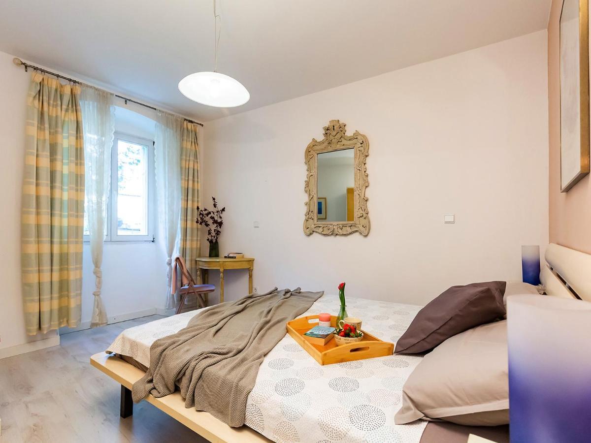 Apartment Anika Old Town Poreč Exteriör bild