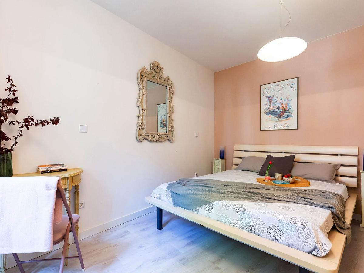 Apartment Anika Old Town Poreč Exteriör bild