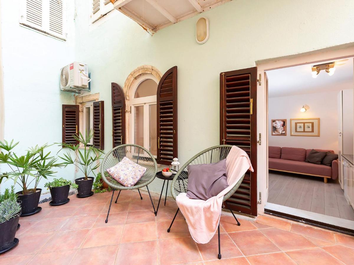 Apartment Anika Old Town Poreč Exteriör bild