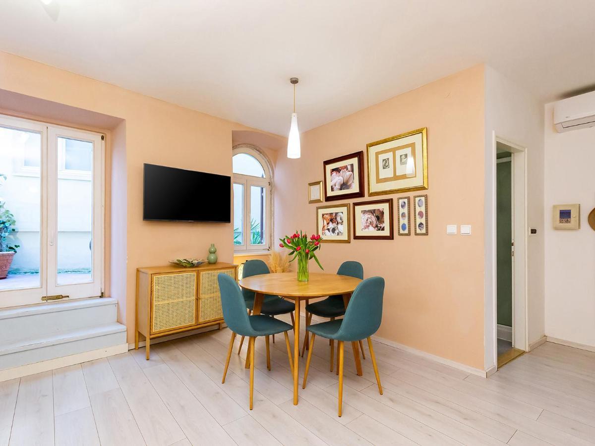 Apartment Anika Old Town Poreč Exteriör bild
